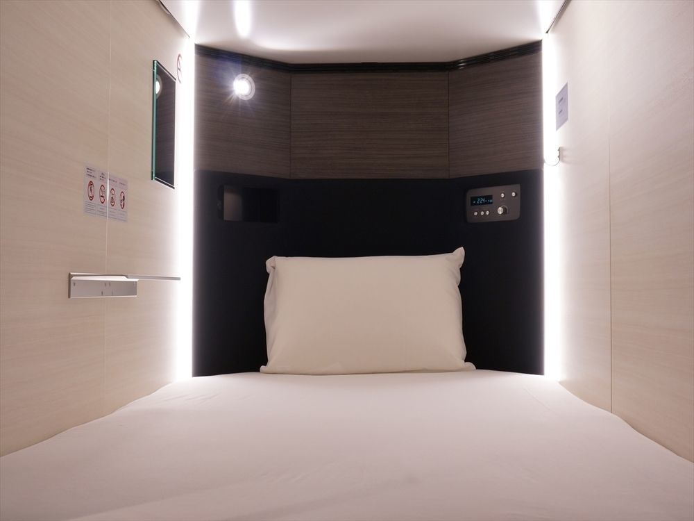 Akihabara Bay Hotel Токио Экстерьер фото